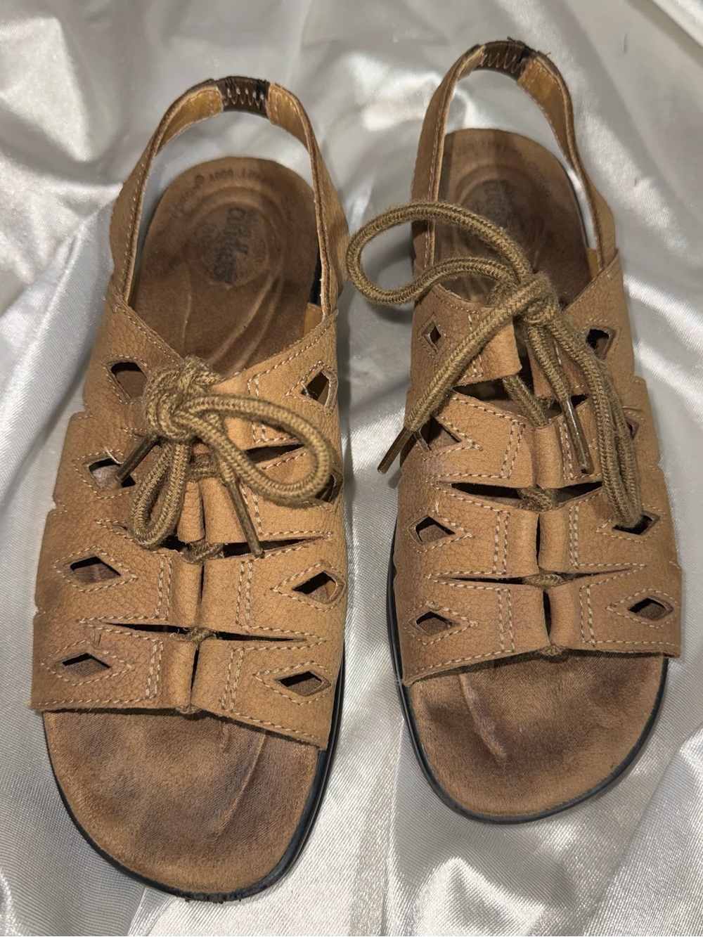 Brown Lace-Front Slingback Sandals by Cobbie Cuddlers Ultra Massage Sole Sz 7.5W